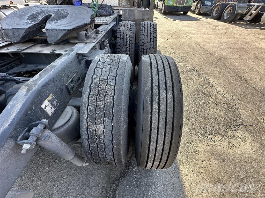 Peterbilt 579 Autotractoare