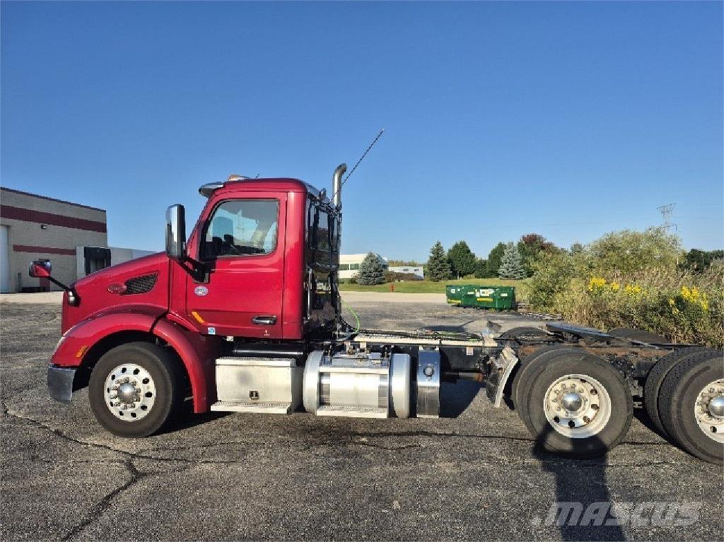 Peterbilt 579 Autotractoare