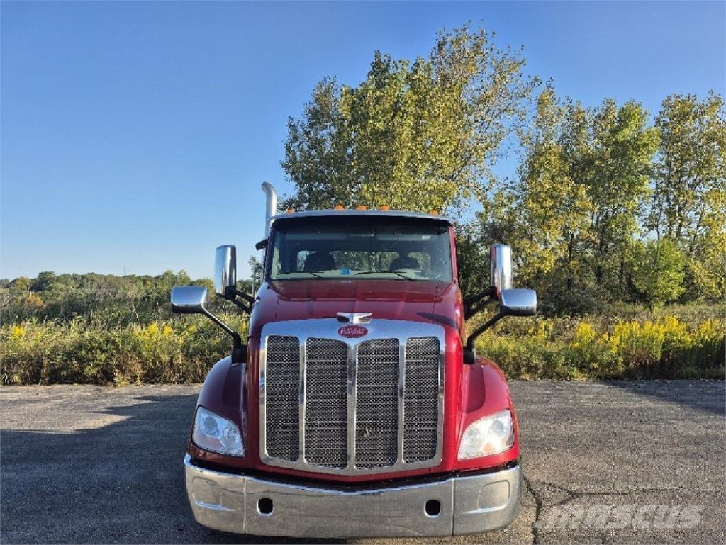 Peterbilt 579 Autotractoare