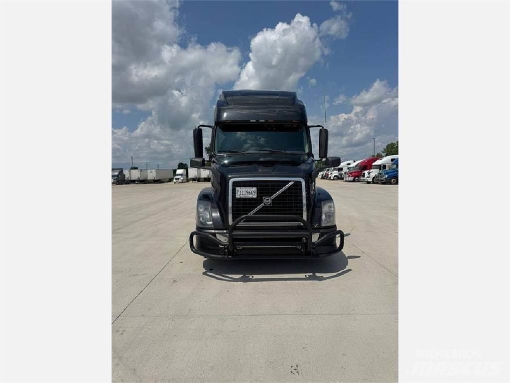 Volvo VNL 760 Autotractoare