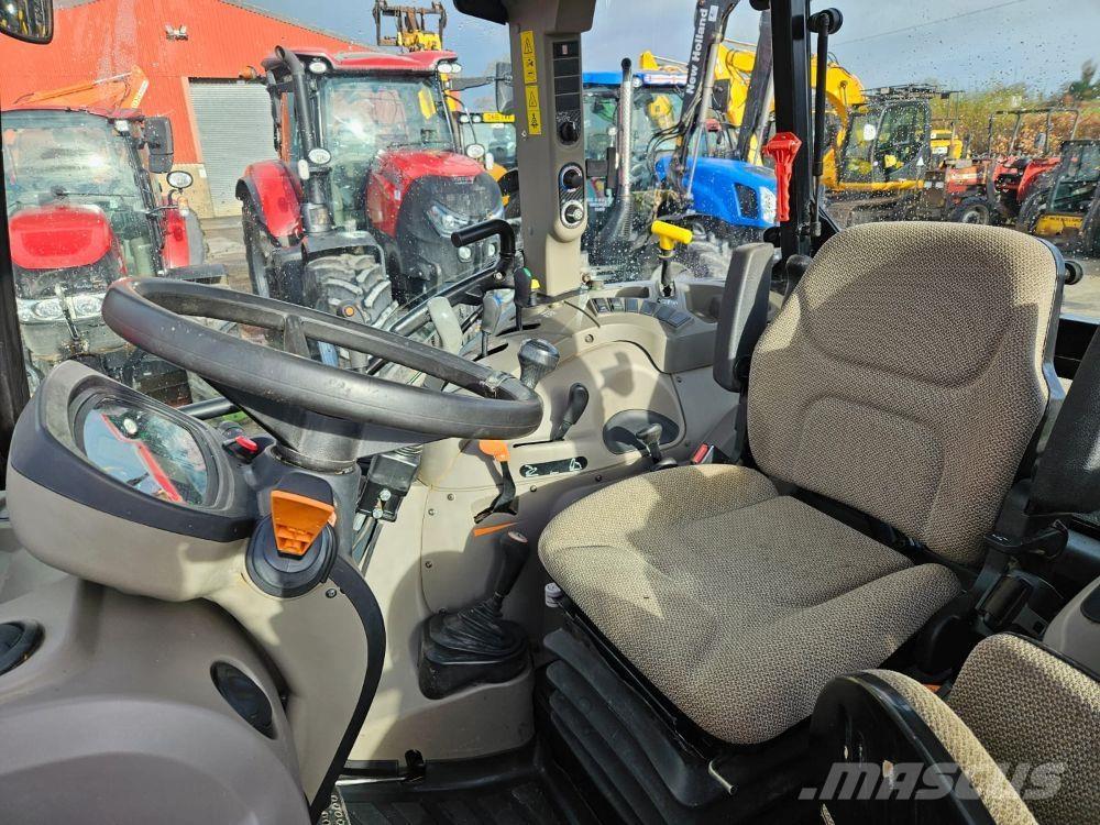 Case IH Farmall 115 c Tractoare