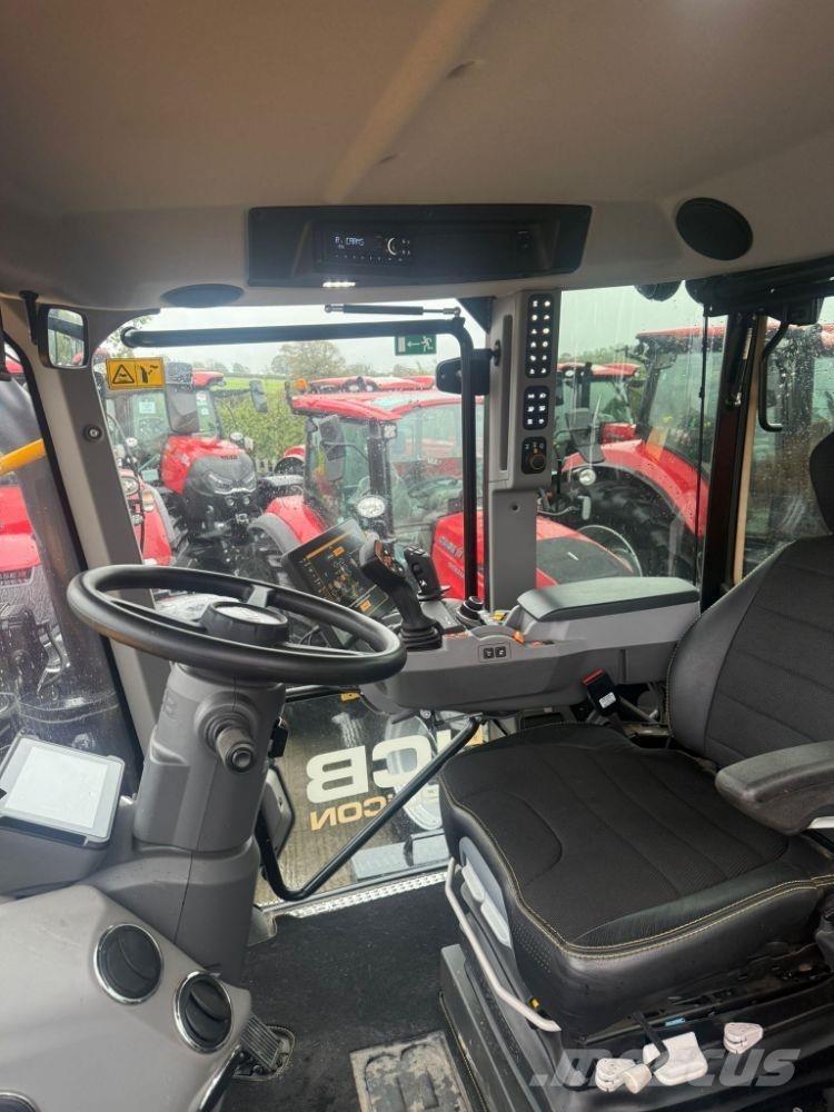 JCB Fastrac 4220 Tractoare