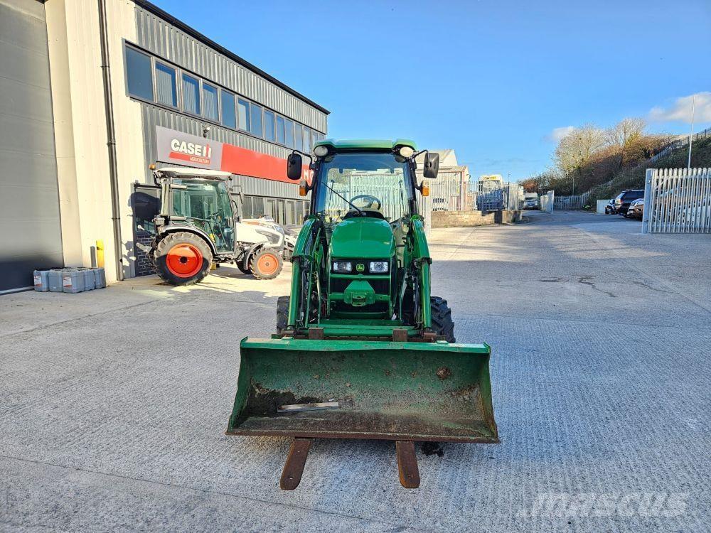 John Deere 3520 Tractoare