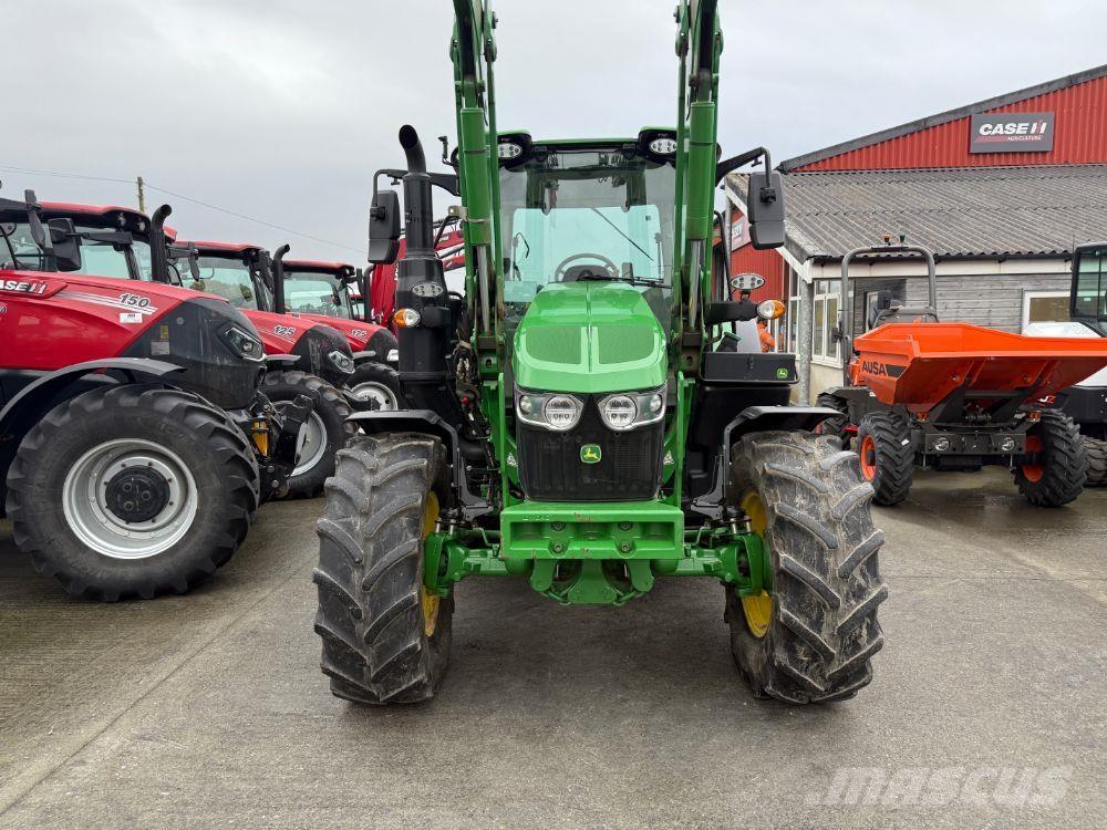 John Deere 6120M Tractoare