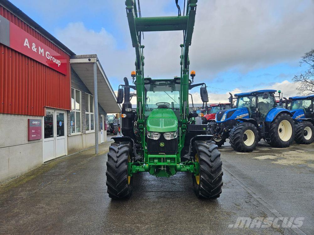 John Deere 6120M Tractoare