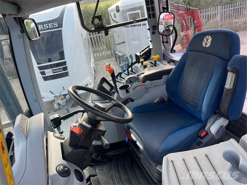 New Holland T7.210 Tractoare