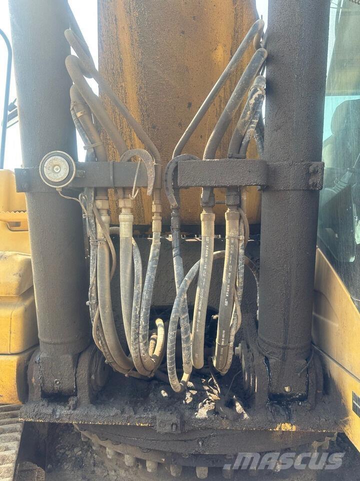 CAT 336D Excavatoare pe șenile
