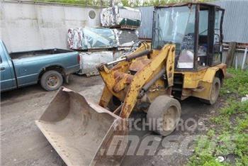 CAT 904B Incarcator pe pneuri