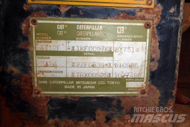 CAT IT12F Incarcator pe pneuri