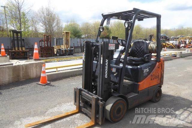 Doosan GC25P-5 Strivuitoare-altele
