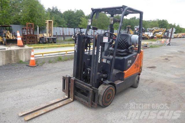 Doosan GC25P-5 Strivuitoare-altele