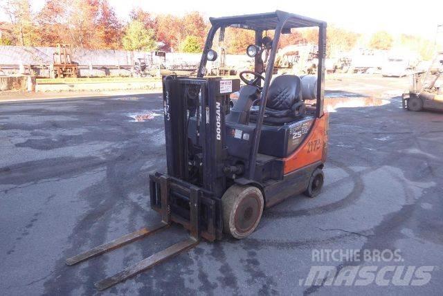 Doosan GC25P-5 Strivuitoare-altele