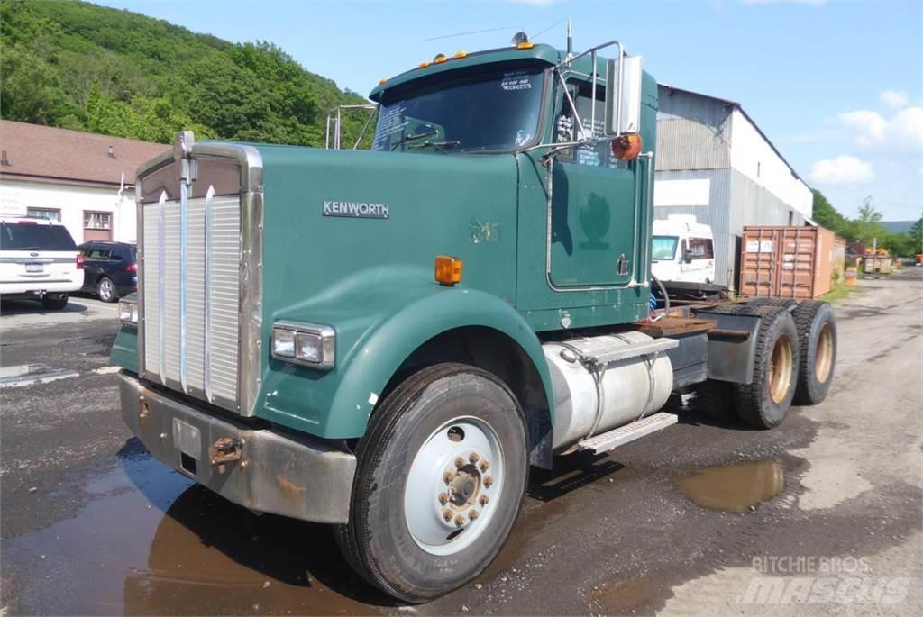 Kenworth W900B Camion cabina sasiu