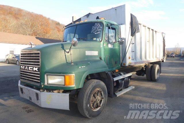 Mack CH612 Autobasculanta