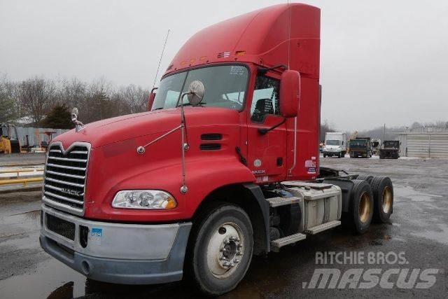 Mack CXU613 Camion cabina sasiu