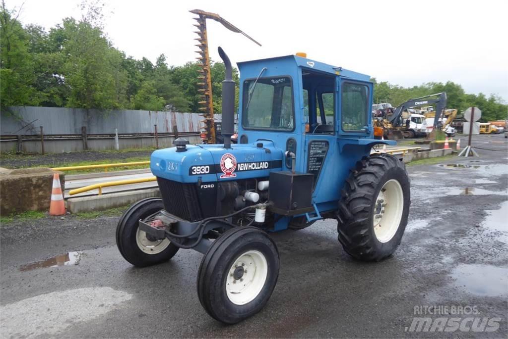 New Holland 3930 Tractoare