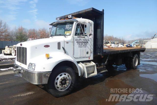 Peterbilt 330 Camioane platforma/prelata