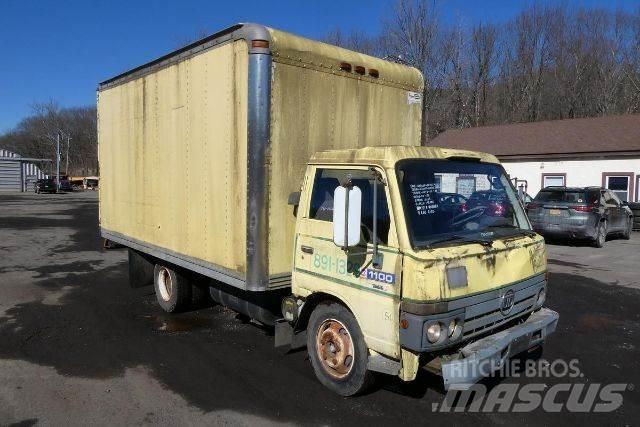 UD 1100 Autocamioane
