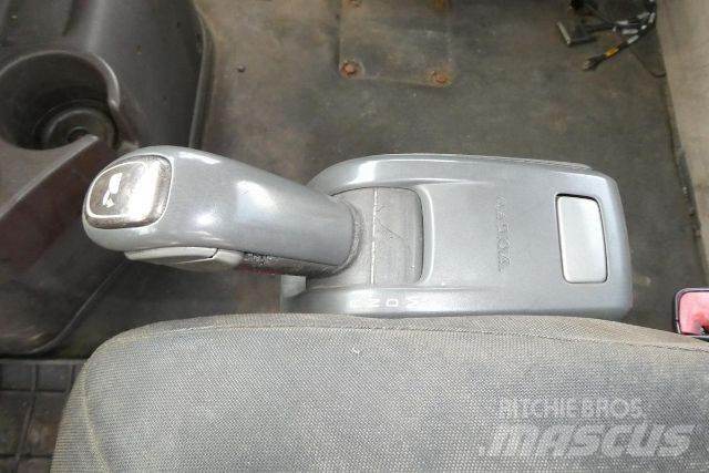 Volvo VNM64T Camion cabina sasiu