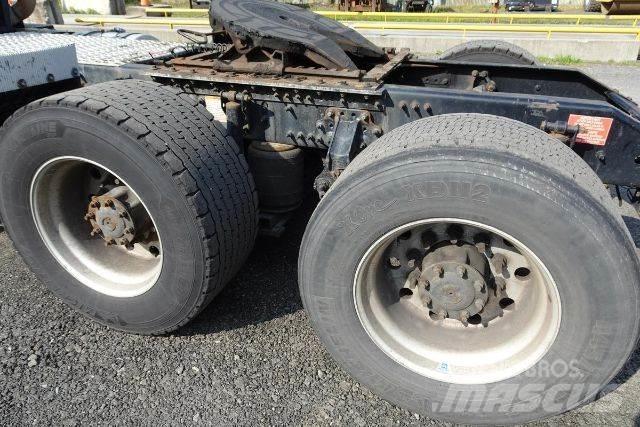 Volvo VNM64T Camion cabina sasiu