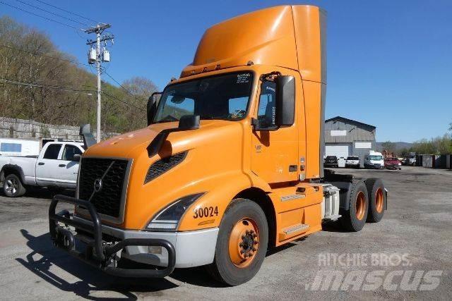 Volvo VNR64T300 Camion cabina sasiu
