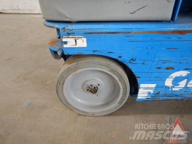 Genie GR-15 Nacele cu brat articulat