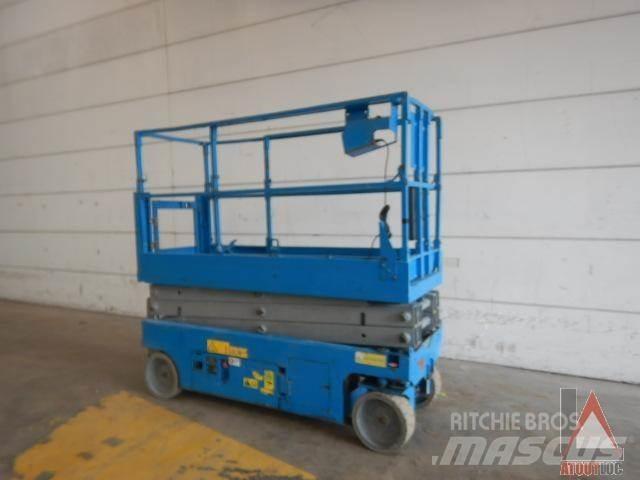 Genie GS-2032 Nacele cu brat articulat