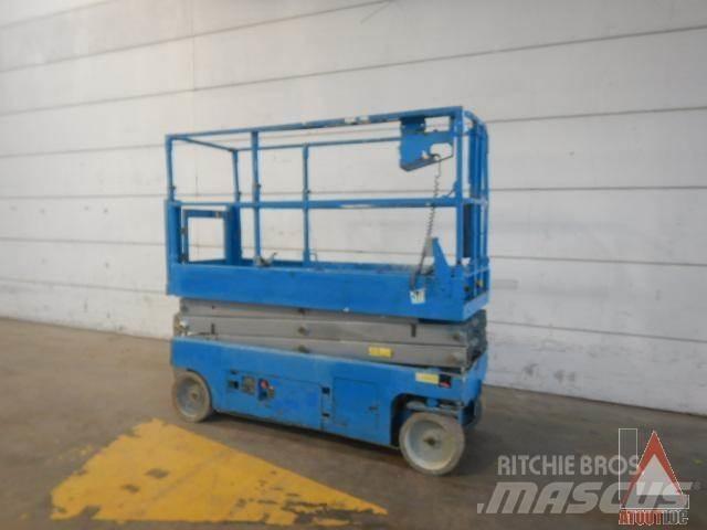 Genie GS-2032 Nacele cu brat articulat