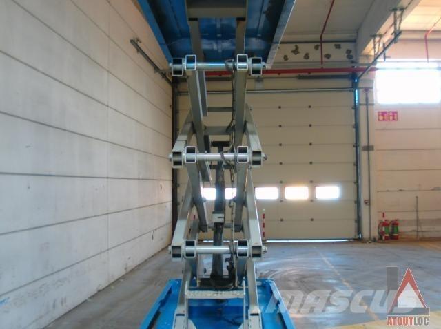 Genie GS-2646 Nacele cu brat articulat