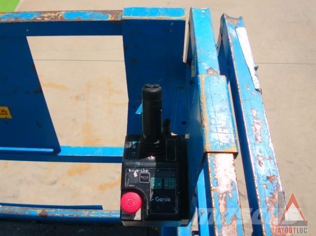 Genie GS-2669DC Nacele cu brat articulat
