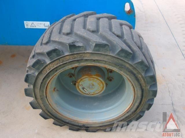 Genie S-85 Nacele cu brat articulat