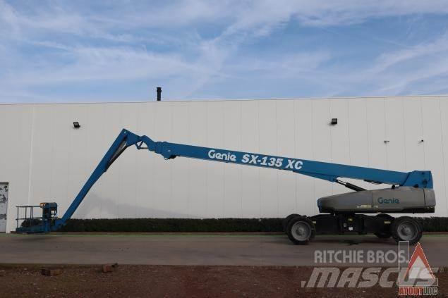 Genie SX135XC Nacele cu brat articulat