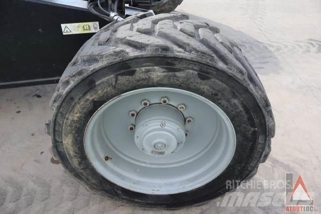 Genie SX135XC Nacele cu brat articulat