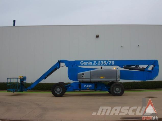 Genie Z-135/70 Nacele cu brat articulat