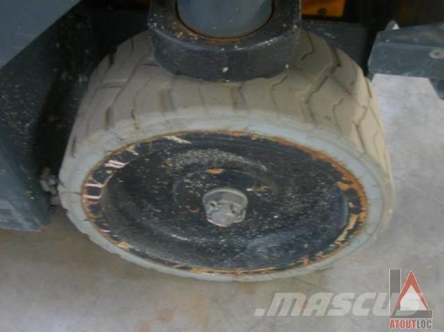 Haulotte Star 6 Nacele cu brat articulat