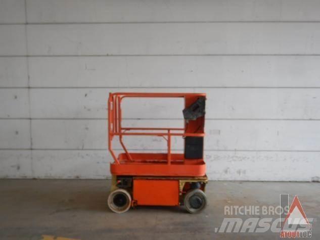 JLG 1230ES Nacele cu brat articulat
