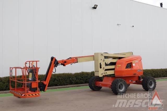 JLG 520AJ Nacele cu brat articulat