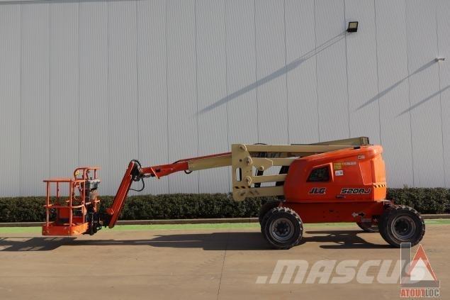 JLG 520AJ Nacele cu brat articulat