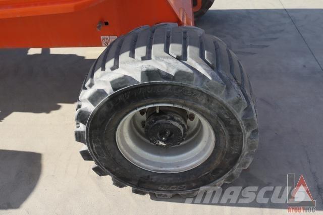 JLG 520AJ Nacele cu brat articulat