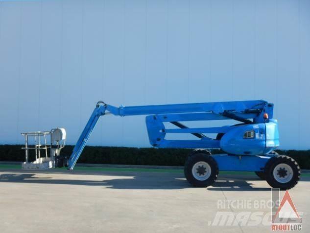 Manitou 200 ATJ Nacele cu brat articulat