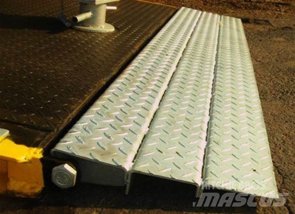  RAMPE 16T Stivuitoare - Altele