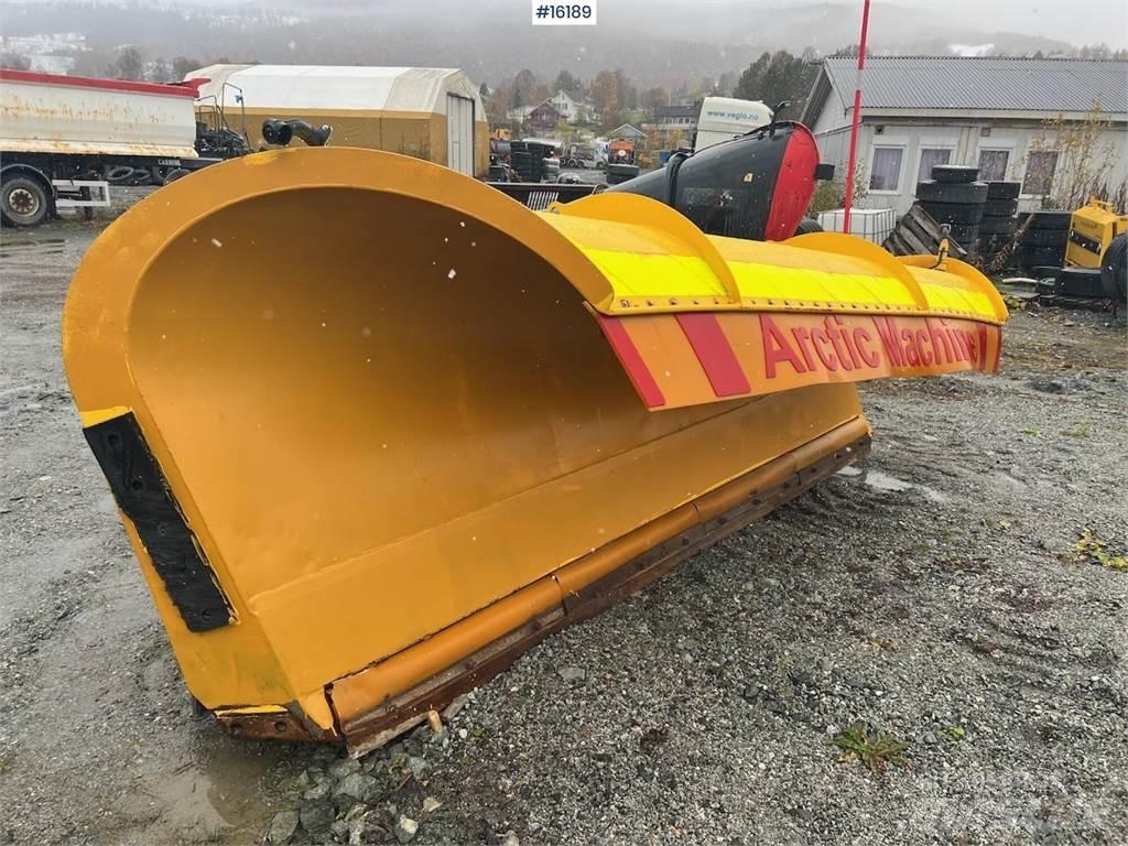  Artic Machine plog Transport - Altele