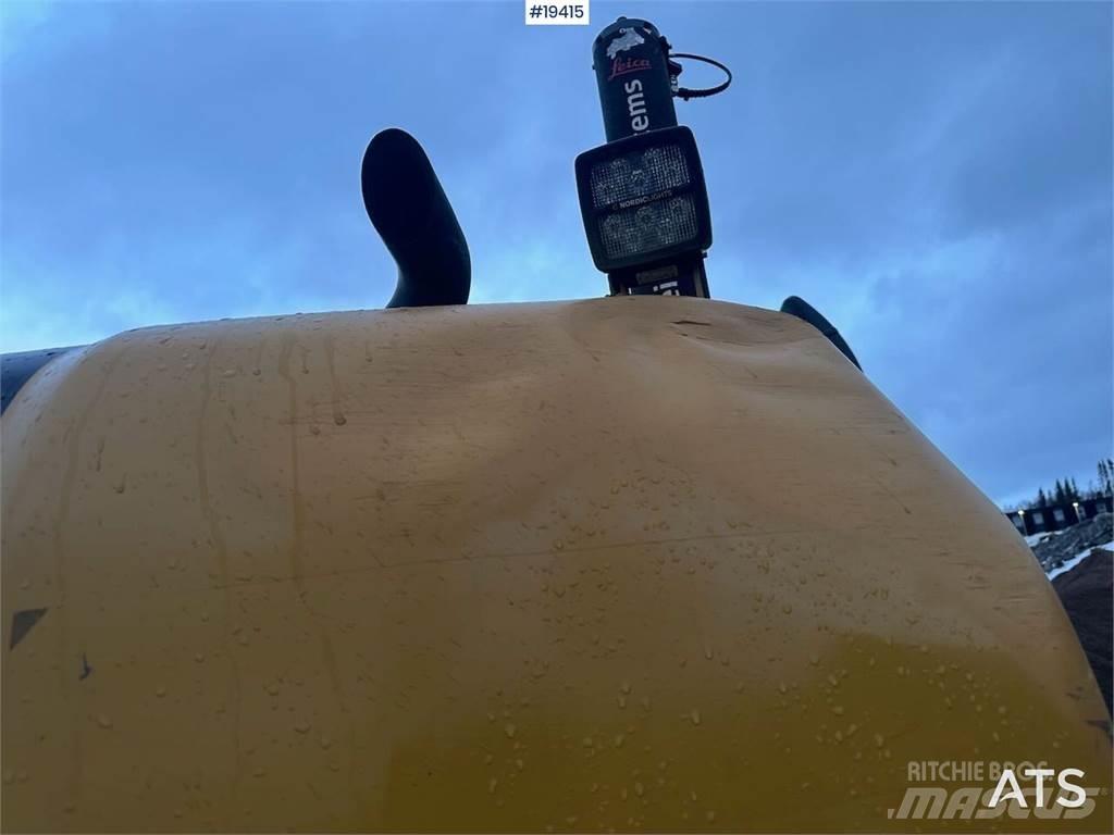 CAT 313FL Excavatoare pe șenile
