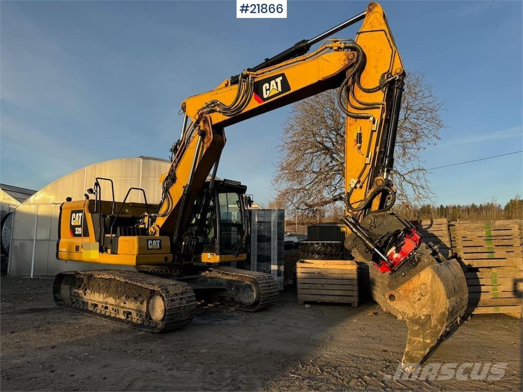 CAT 320 Excavatoare pe șenile
