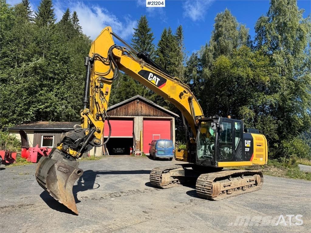 CAT 323FL Excavatoare pe șenile
