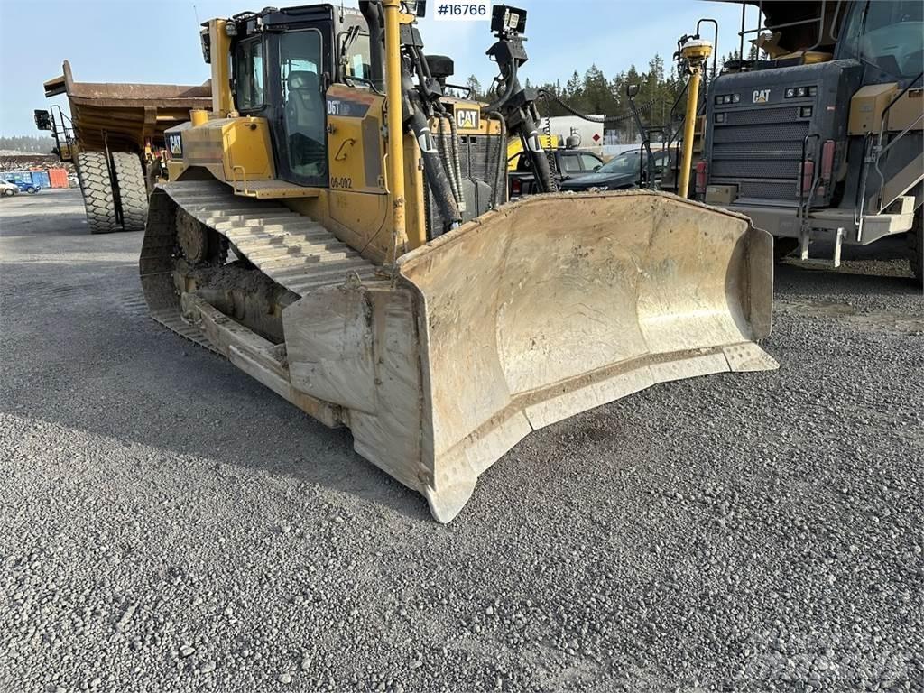 CAT D6T Buldozere pe senile
