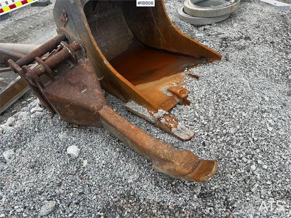Doosan DX225LC Excavatoare pe șenile
