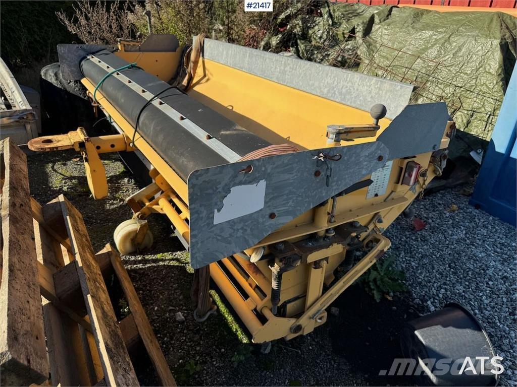 Falköping litter box Transport - Altele