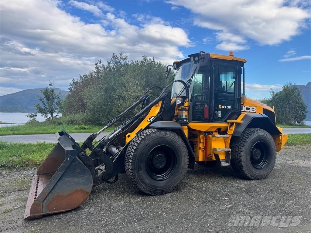 JCB 413K Incarcator pe pneuri