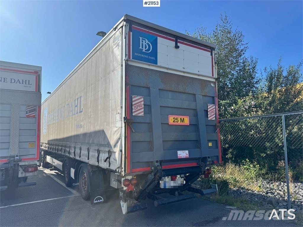 Krone Citysemi. Semi-remorca utilitara